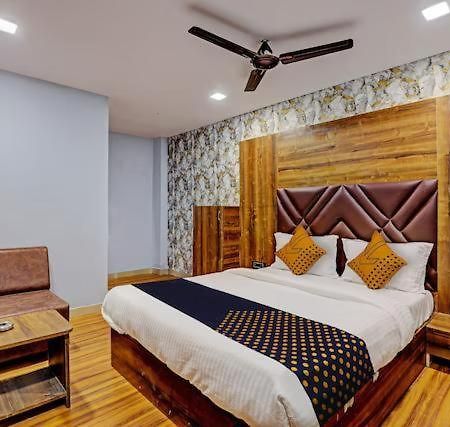 Hotel Mahi Watuwa Dış mekan fotoğraf